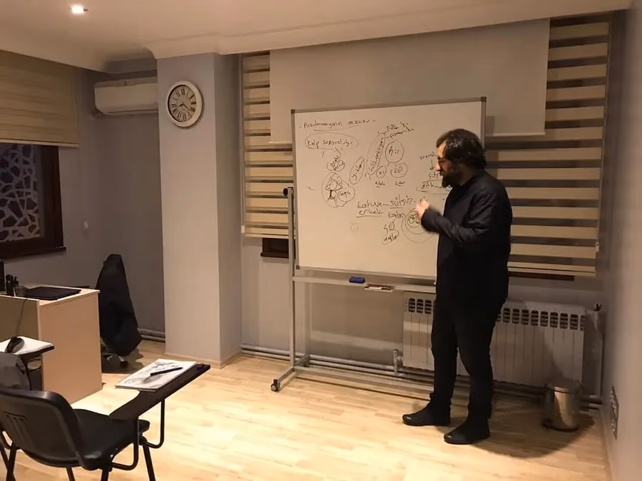 BİLAD Sinema Okumaları Atölyesi'nden bir oturum